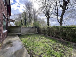 Photo 15- click for photo gallery